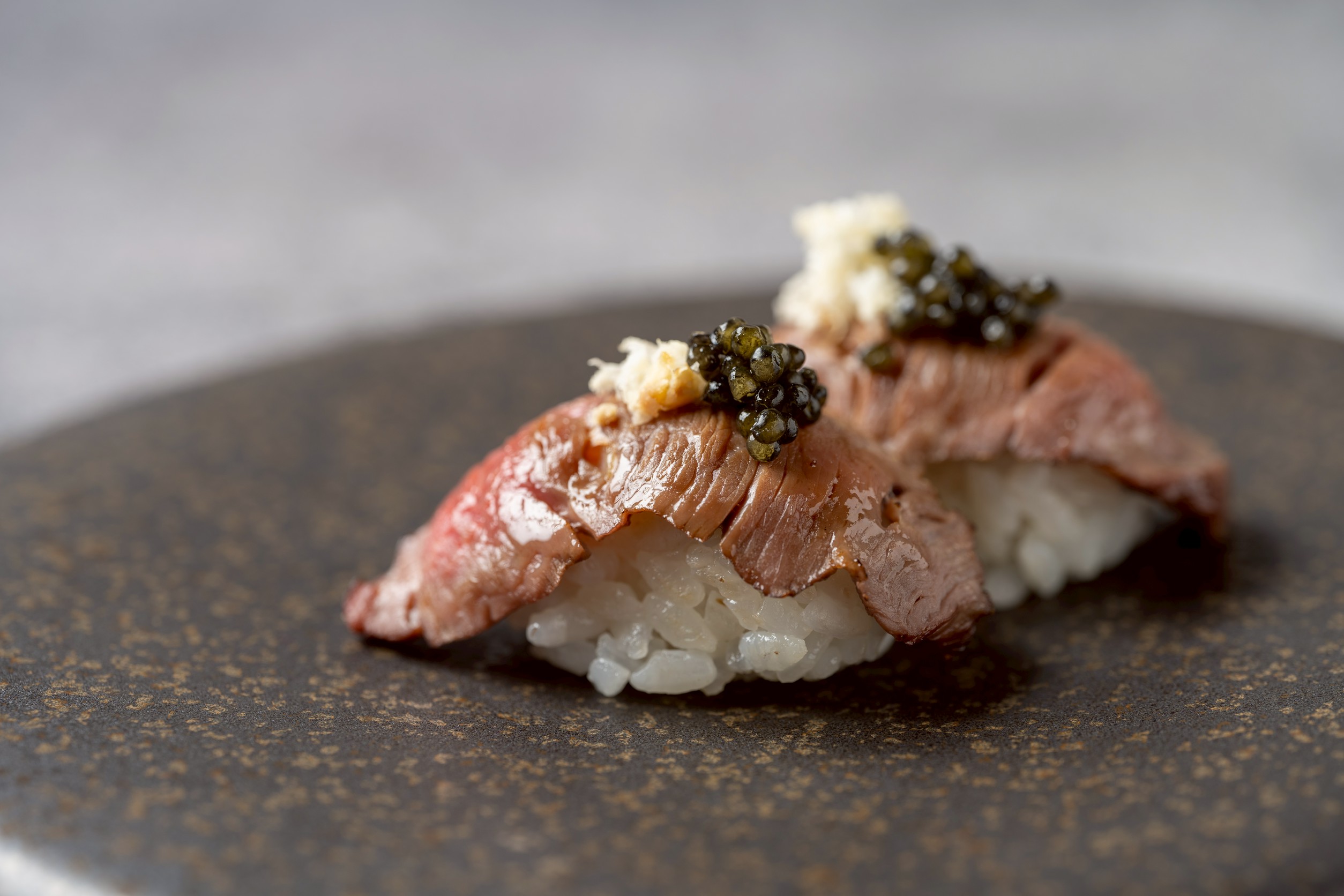 赤身肉ステーキダイナー アカウシ東三国