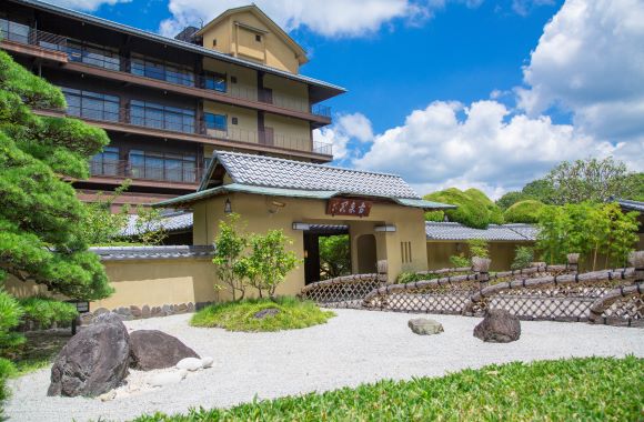 森と金泉のプレミアムリゾート 有馬温泉・元湯　古泉閣